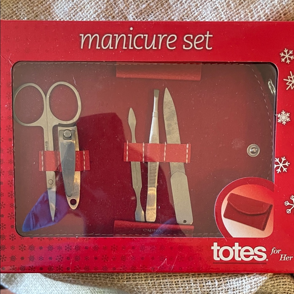 Totes Red Manicure Set for Her